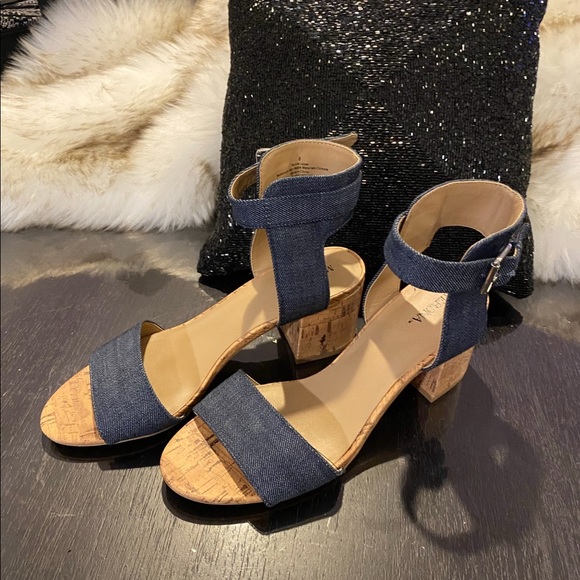 Beautiful Sandal DEMIN ✨ Ankle strap✨ Used only once, no defects, no damage - Picture 5 of 16
